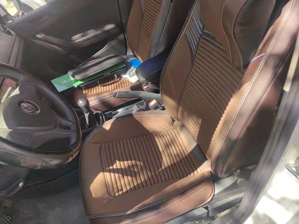 Volkswagen Jetta — миниатюра 11