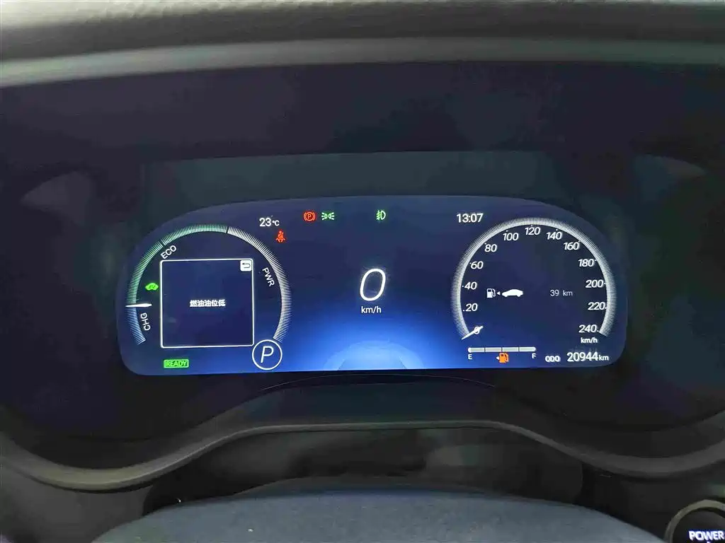 Toyota Granvia — миниатюра 19