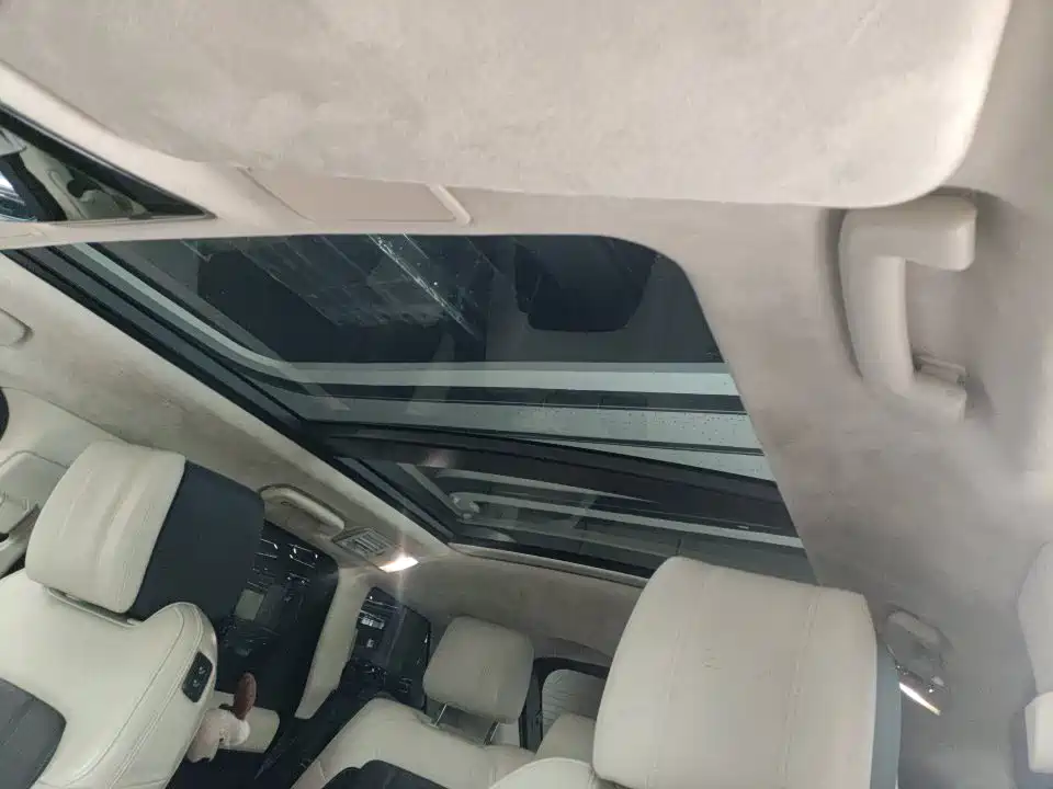 Land Rover Sport — миниатюра 11
