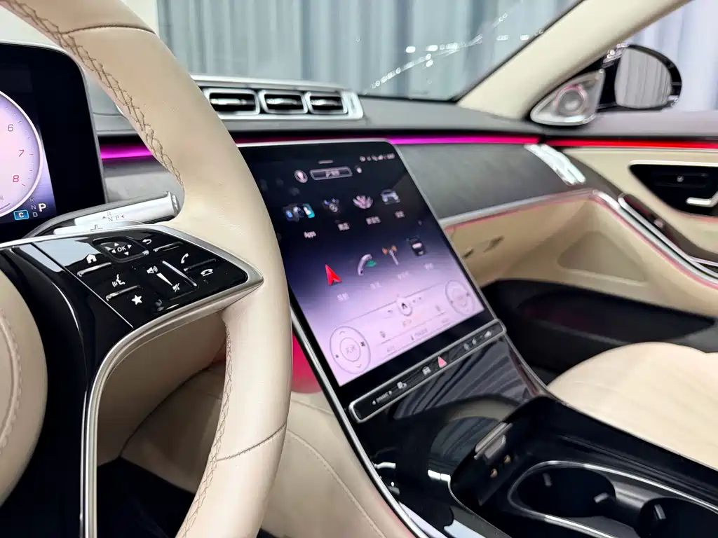 Mercedes-Benz S-Class — миниатюра 17