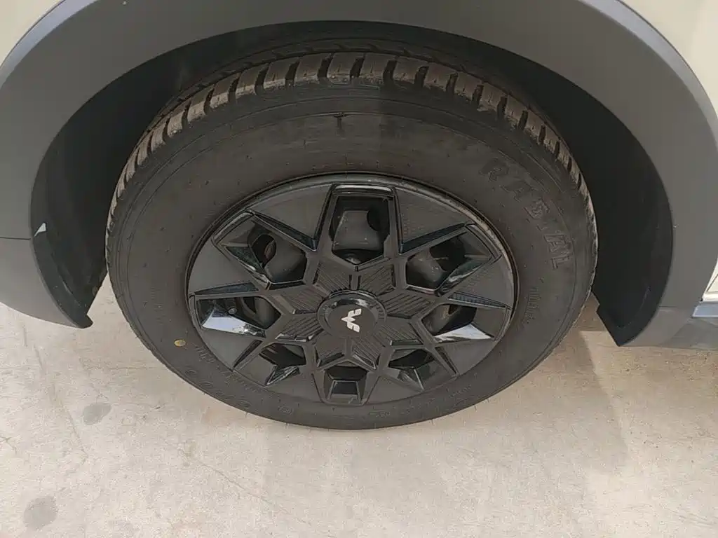 Wuling MINIEV — миниатюра 23