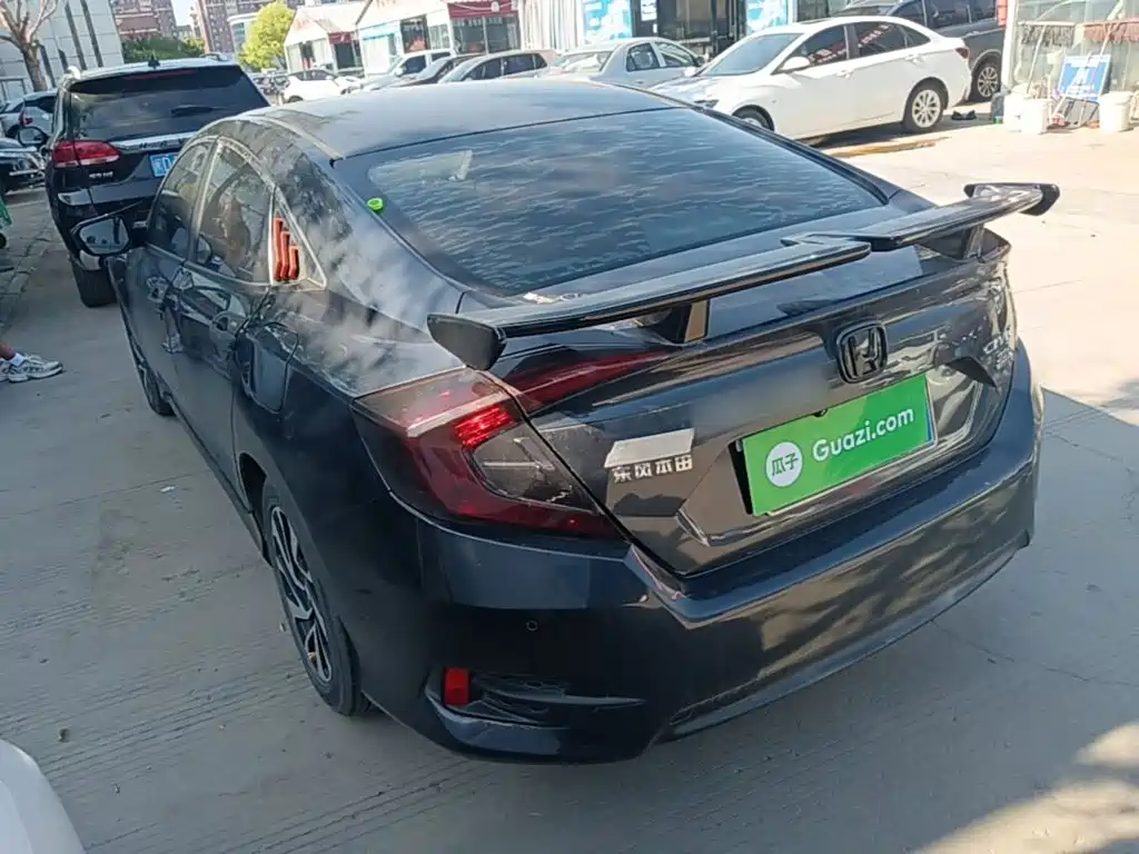 Honda Civic — миниатюра 5
