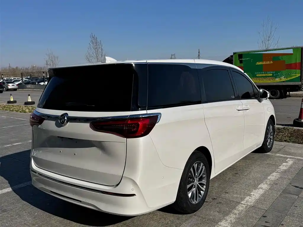 Buick GL8 2021 ES 653T Premium