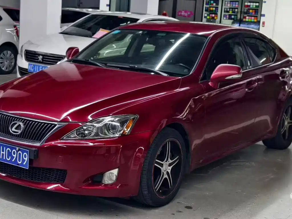Lexus IS — миниатюра 3