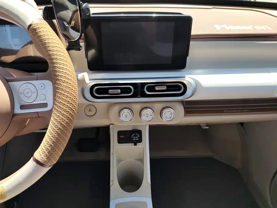 Wuling MINIEV — миниатюра 13
