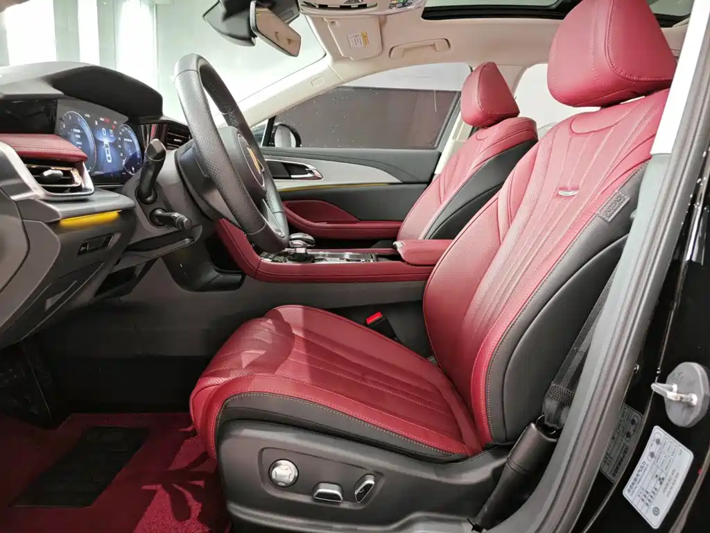 Hongqi Hongqi H5 — миниатюра 13
