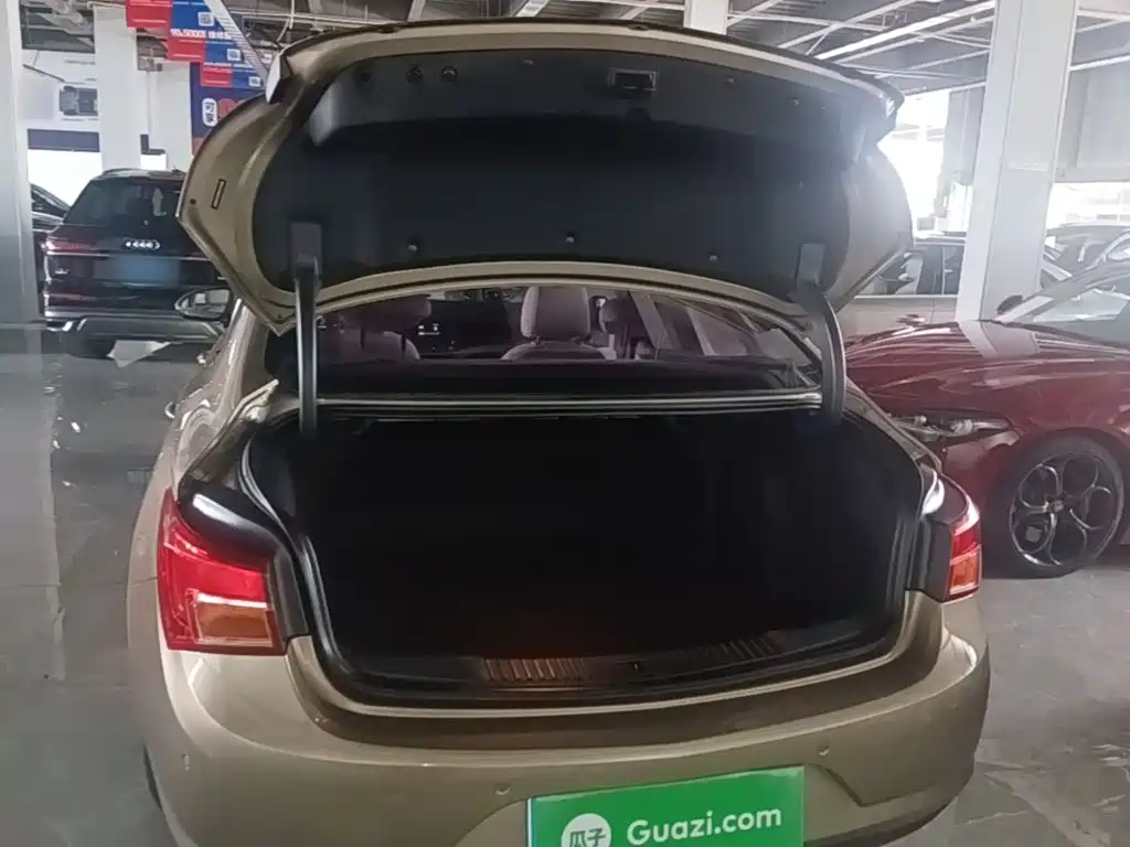 Buick Verano — миниатюра 19