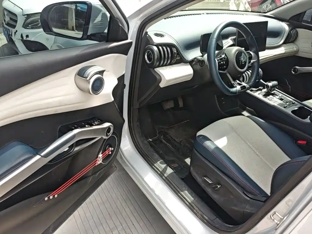 BYD Yuan Plus — миниатюра 16