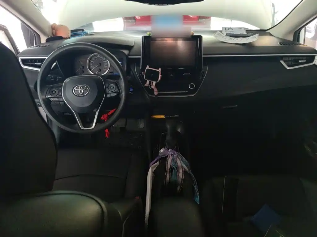 Toyota Corolla — миниатюра 5