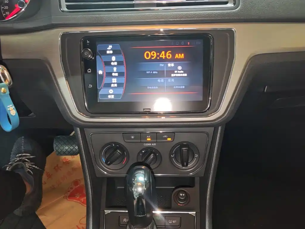 Volkswagen Lavida — миниатюра 13
