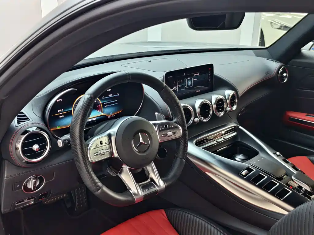 Mercedes-Benz AMG GT — миниатюра 7