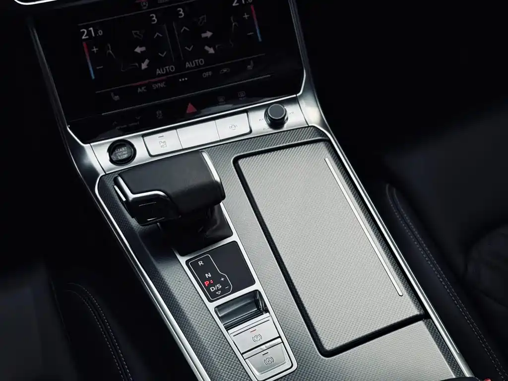 Audi A6L — миниатюра 6