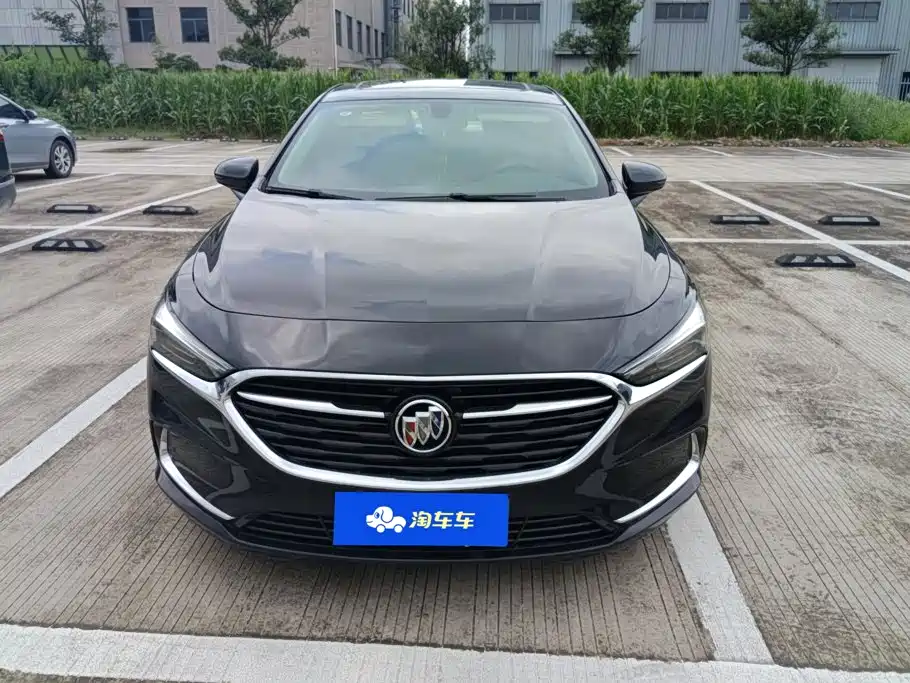 Buick LaCrosse — миниатюра 2