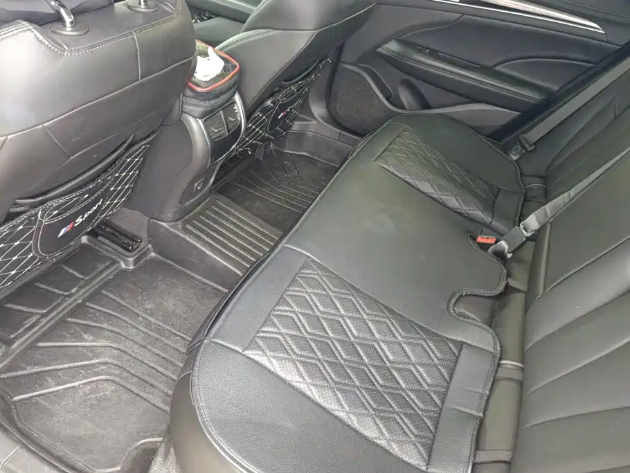 Buick LaCrosse — миниатюра 11