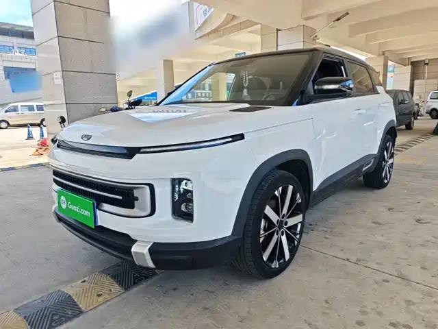 Geely ICON