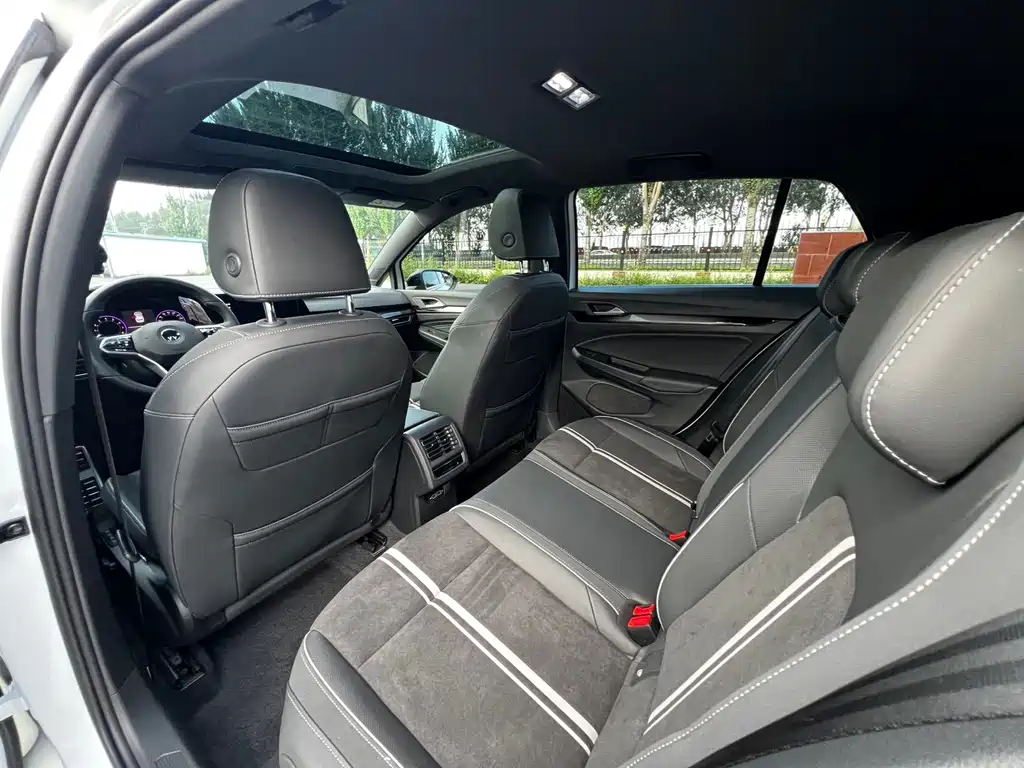 Volkswagen Golf — миниатюра 15