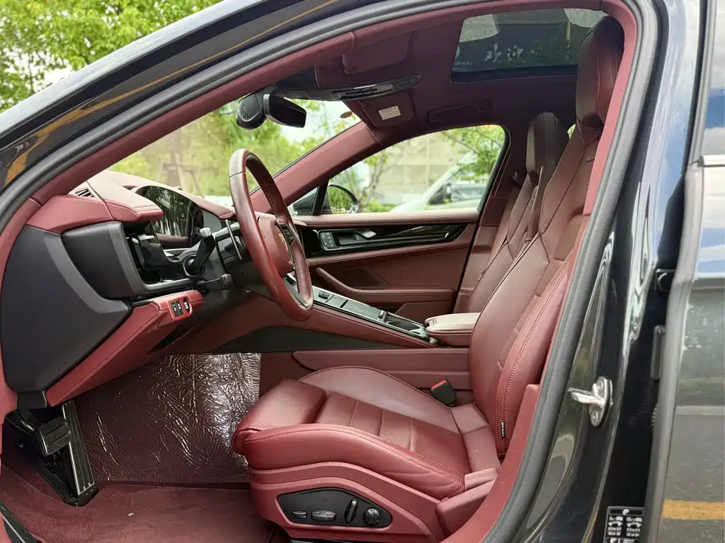 Porsche Panamera — миниатюра 11