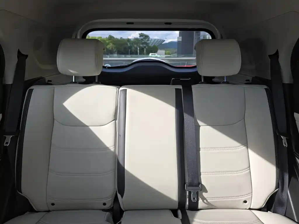 BYD Yuan Pro — миниатюра 6