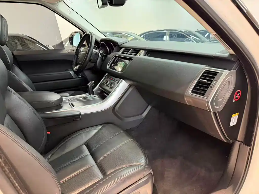 Land Rover Sport — миниатюра 9