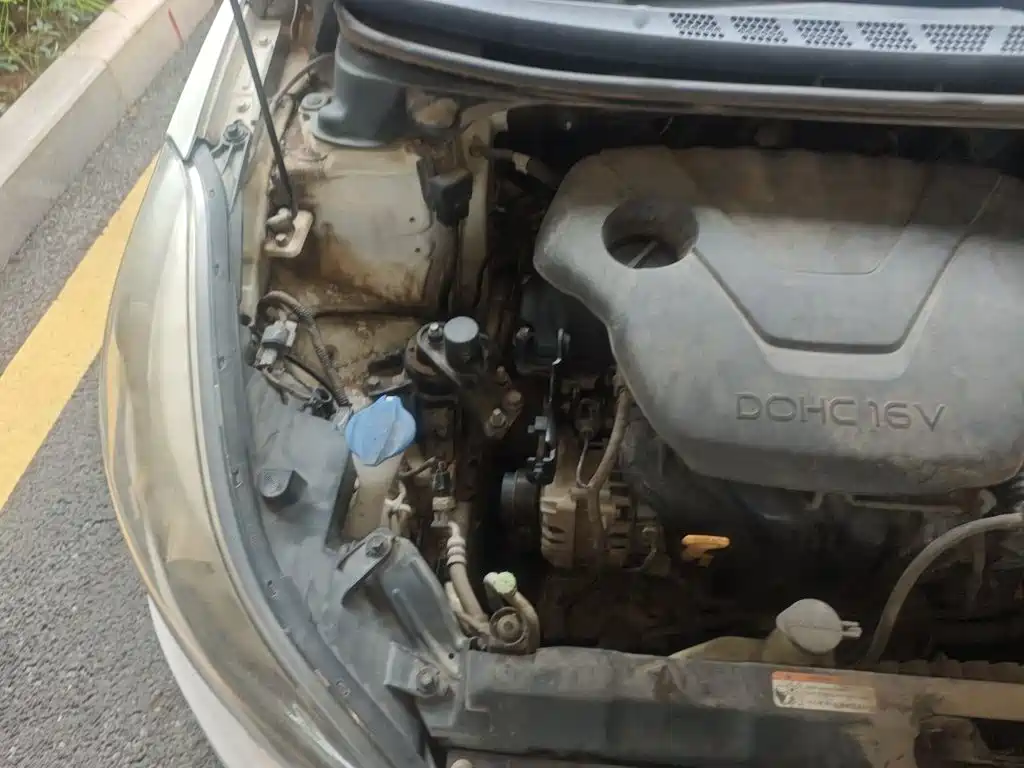 Hyundai Elantra Langdong — миниатюра 20