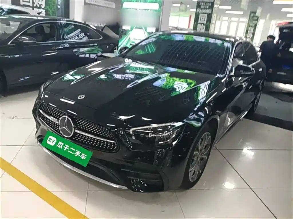 Mercedes-Benz E-Class 2022
