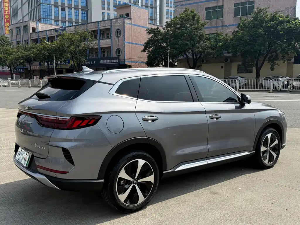 BYD PLUS New Energy — миниатюра 9