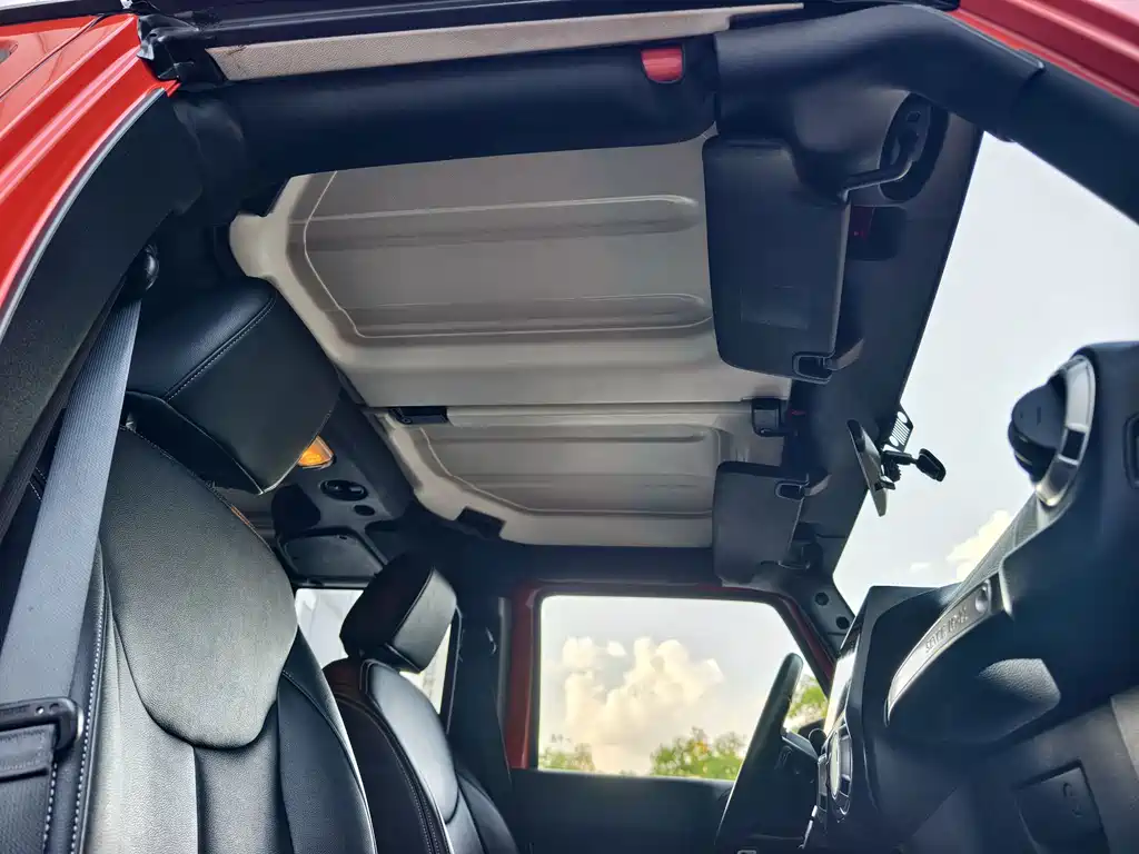 Jeep Wrangler — миниатюра 18