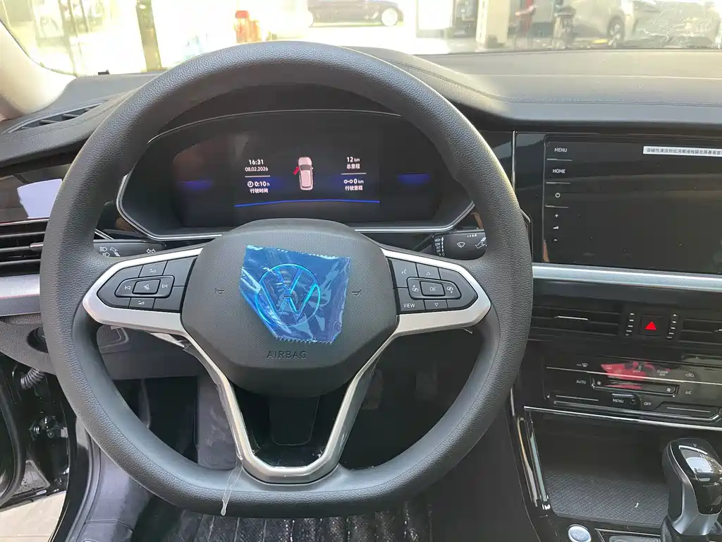 Volkswagen 帕萨特插电混动 — миниатюра 15
