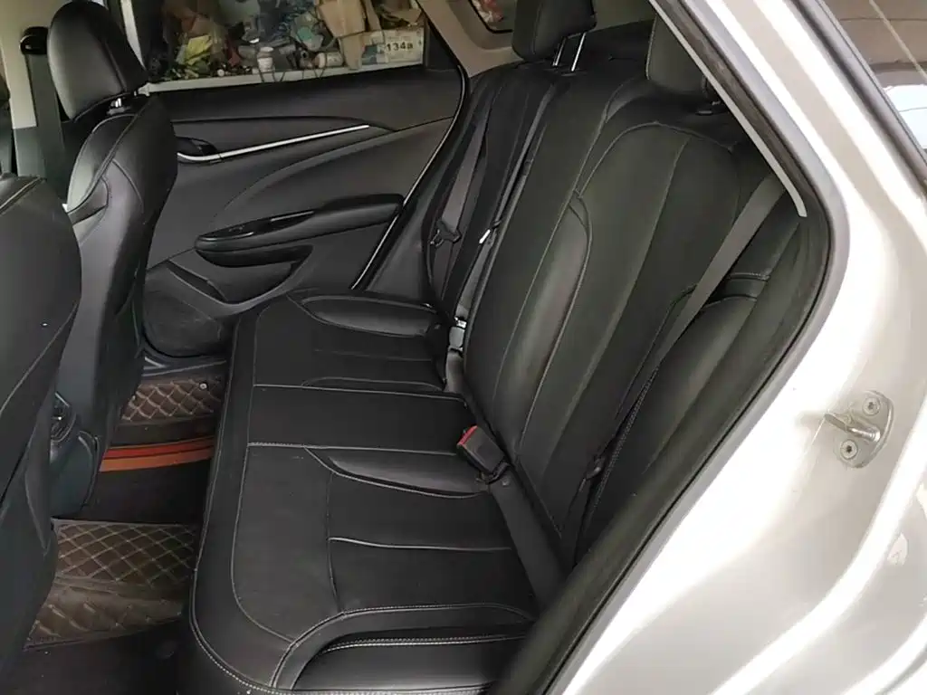 Buick Excelle — миниатюра 17