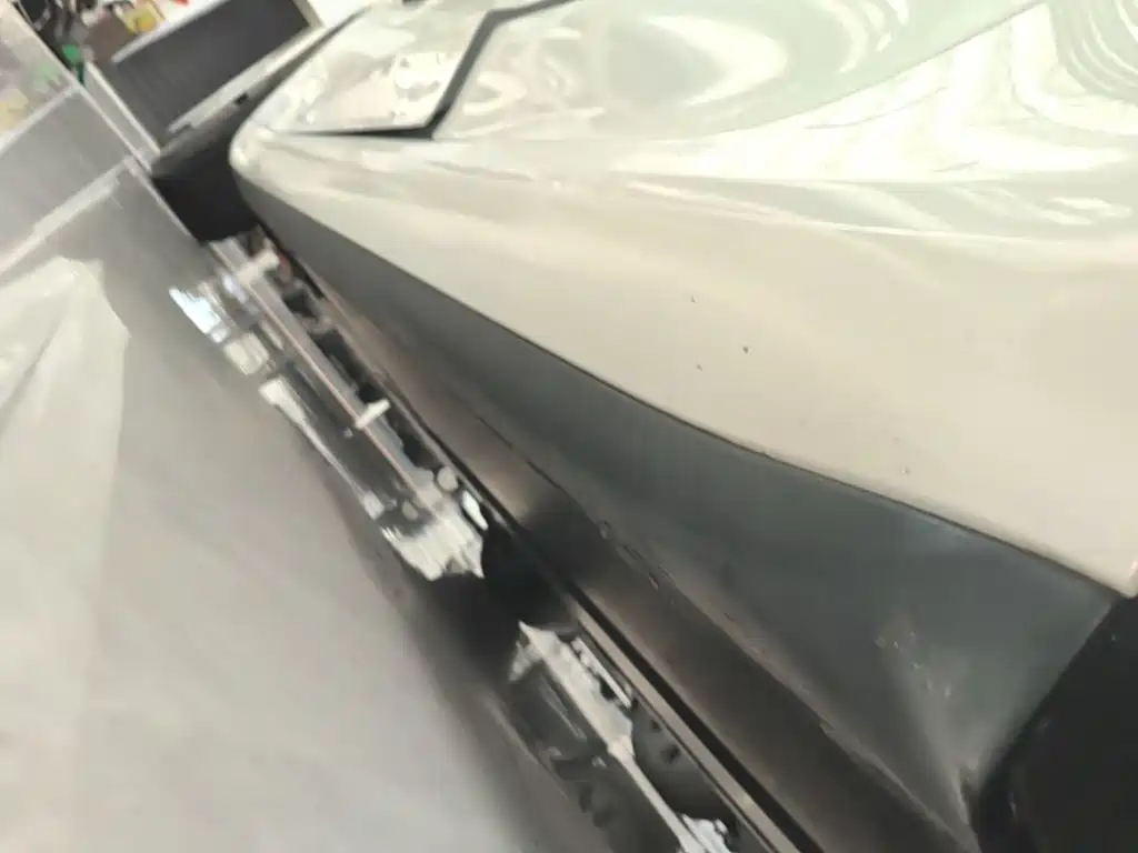Tesla Model 3 — миниатюра 22
