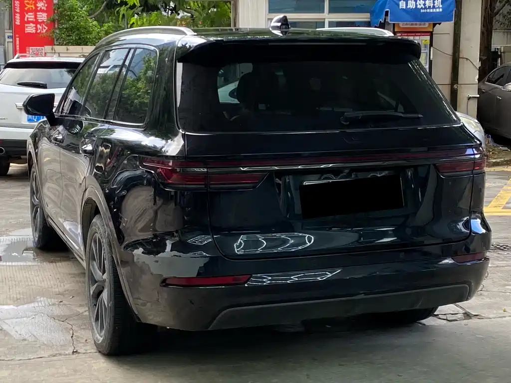 Li Auto Li ONE — миниатюра 5