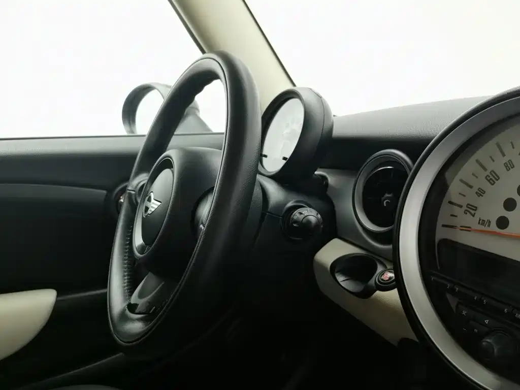 MINI Mini Clubman — миниатюра 22