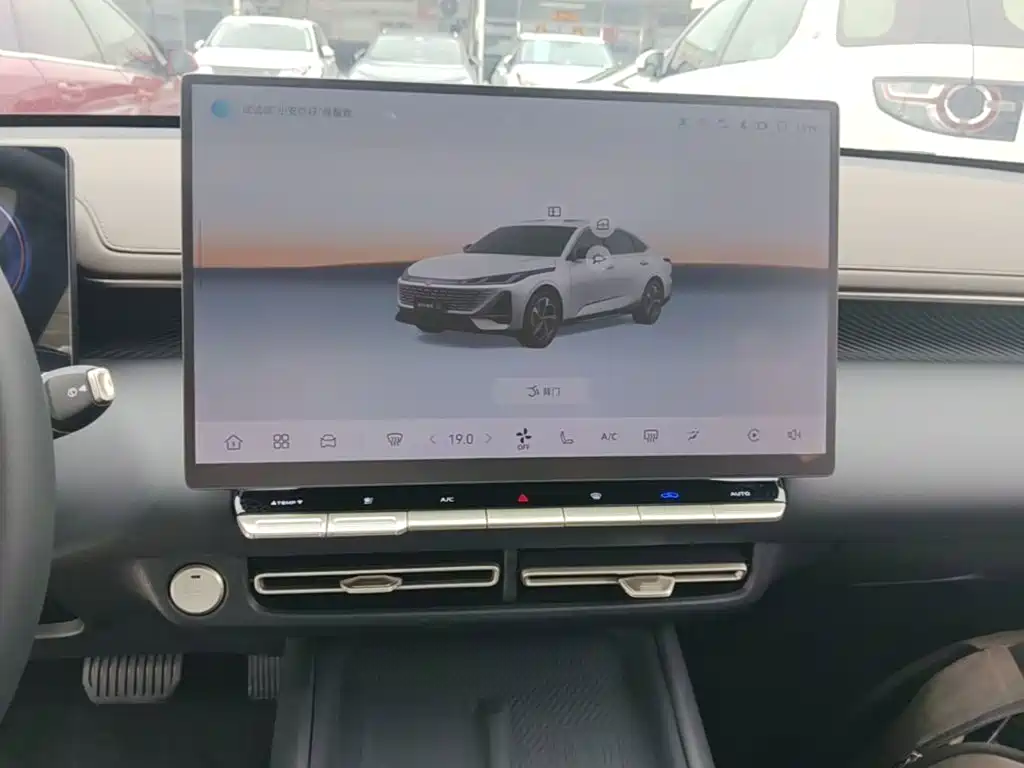 Changan Eado — миниатюра 13