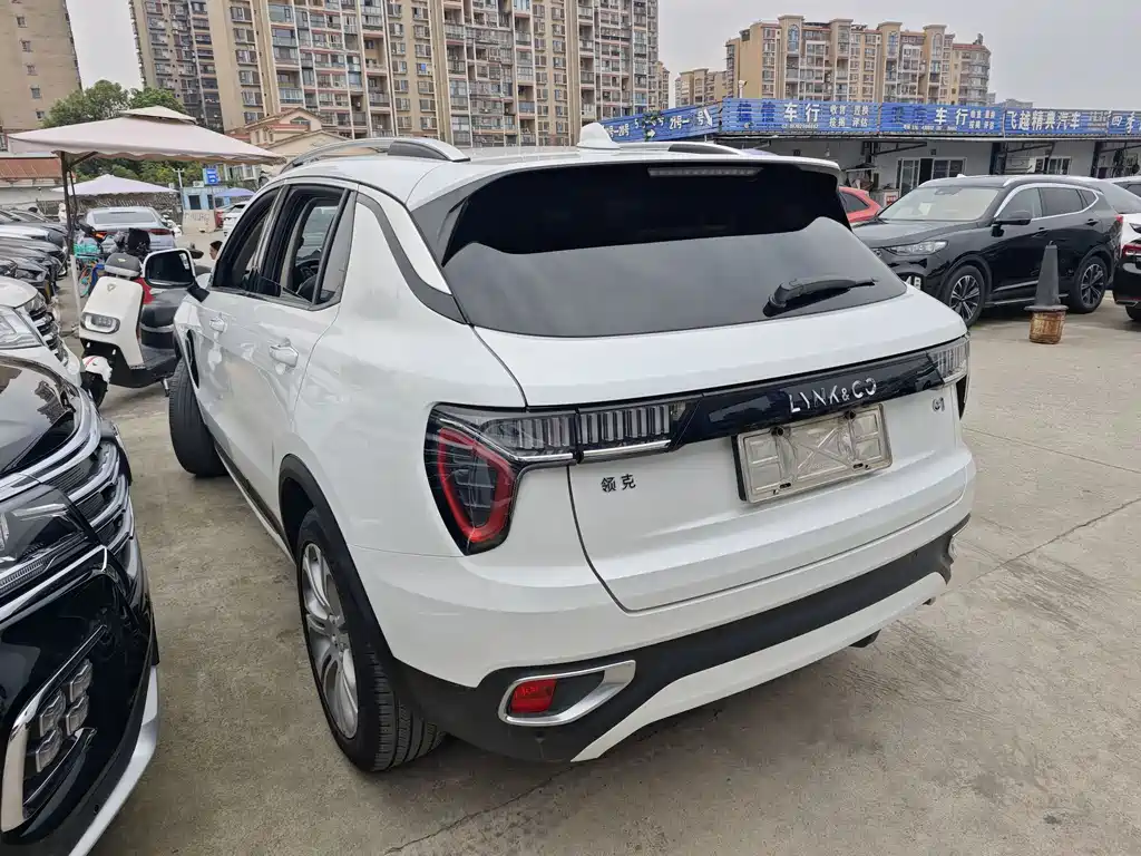Lynk & Co 01 — миниатюра 14