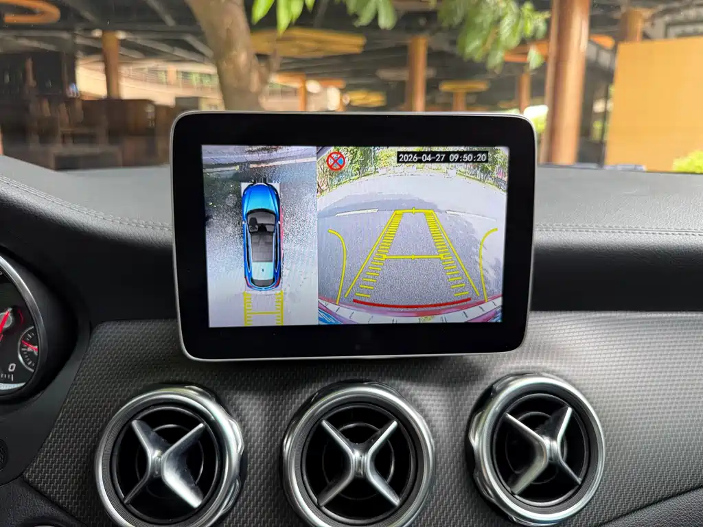 Mercedes-Benz GLA — миниатюра 16