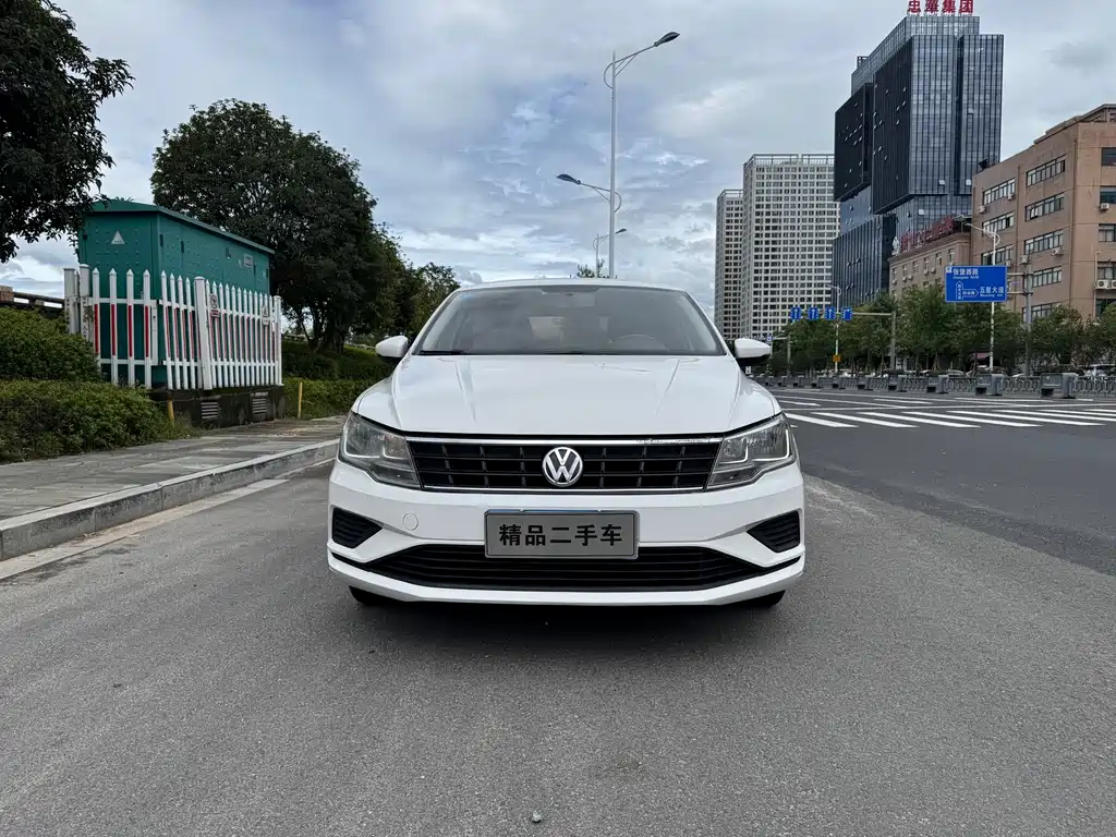 Volkswagen Jetta — миниатюра 2
