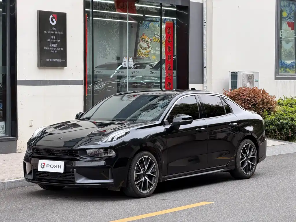 Lynk & Co 03 2021