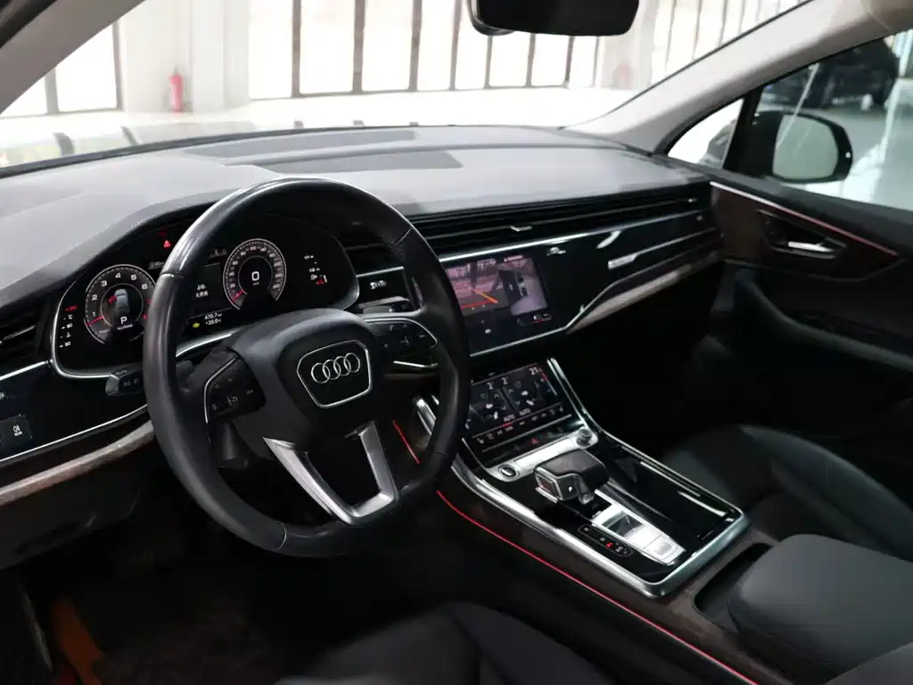Audi Q7 2021 55 TFSI quattro S line Sport