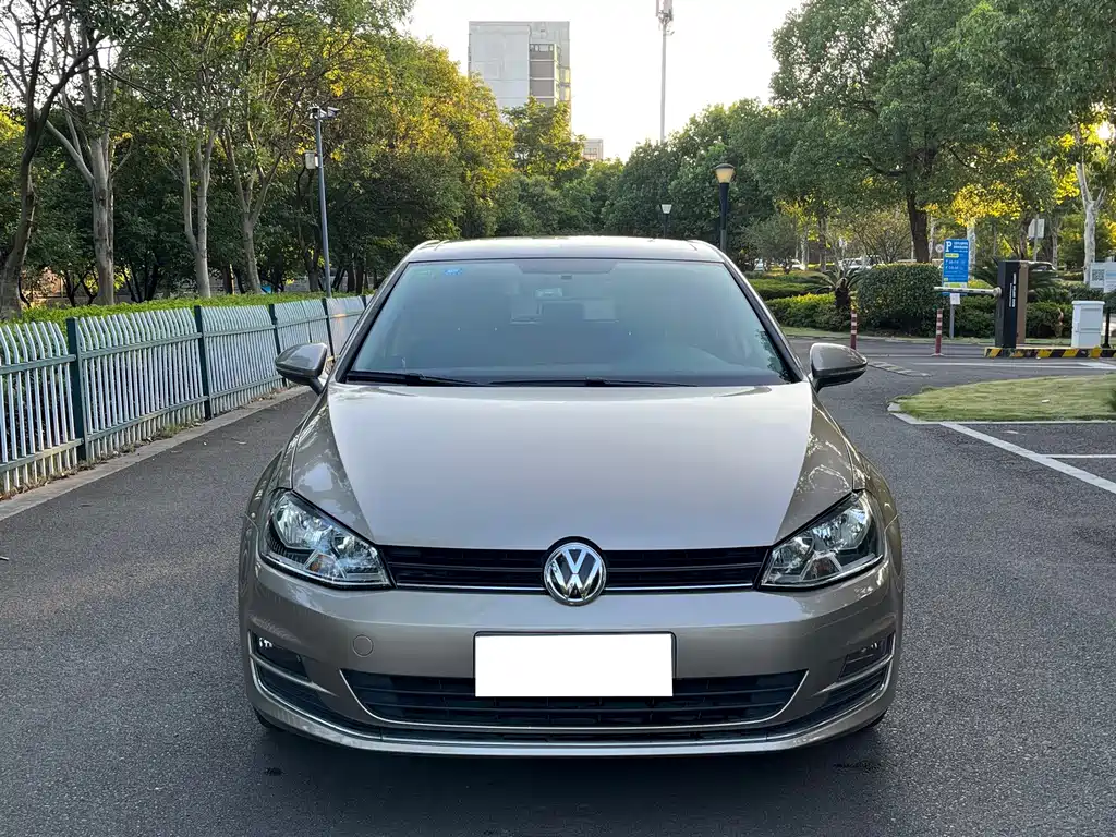Volkswagen Golf — миниатюра 2