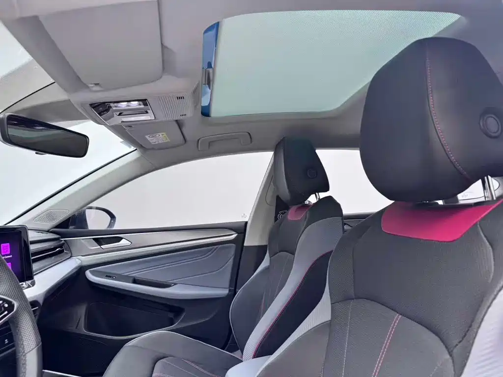 Volkswagen Lamando — миниатюра 9