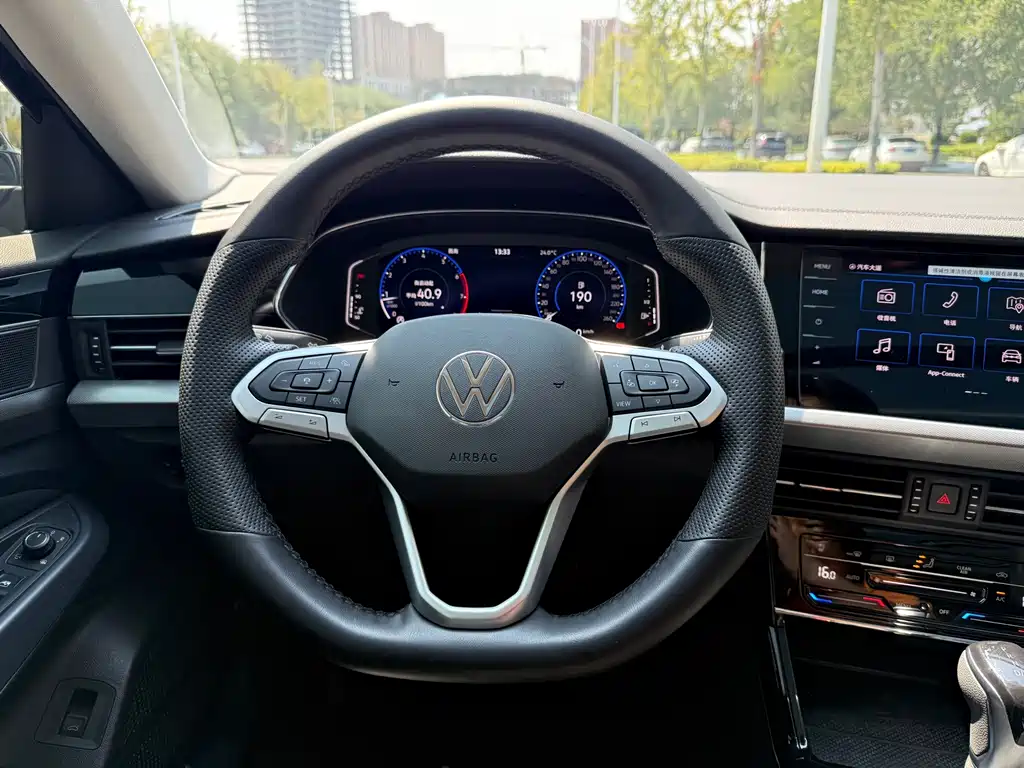Volkswagen Passat — миниатюра 5