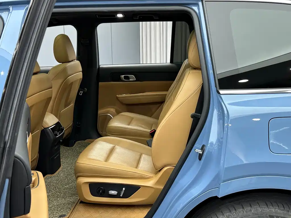 Li Auto Li ONE — миниатюра 16