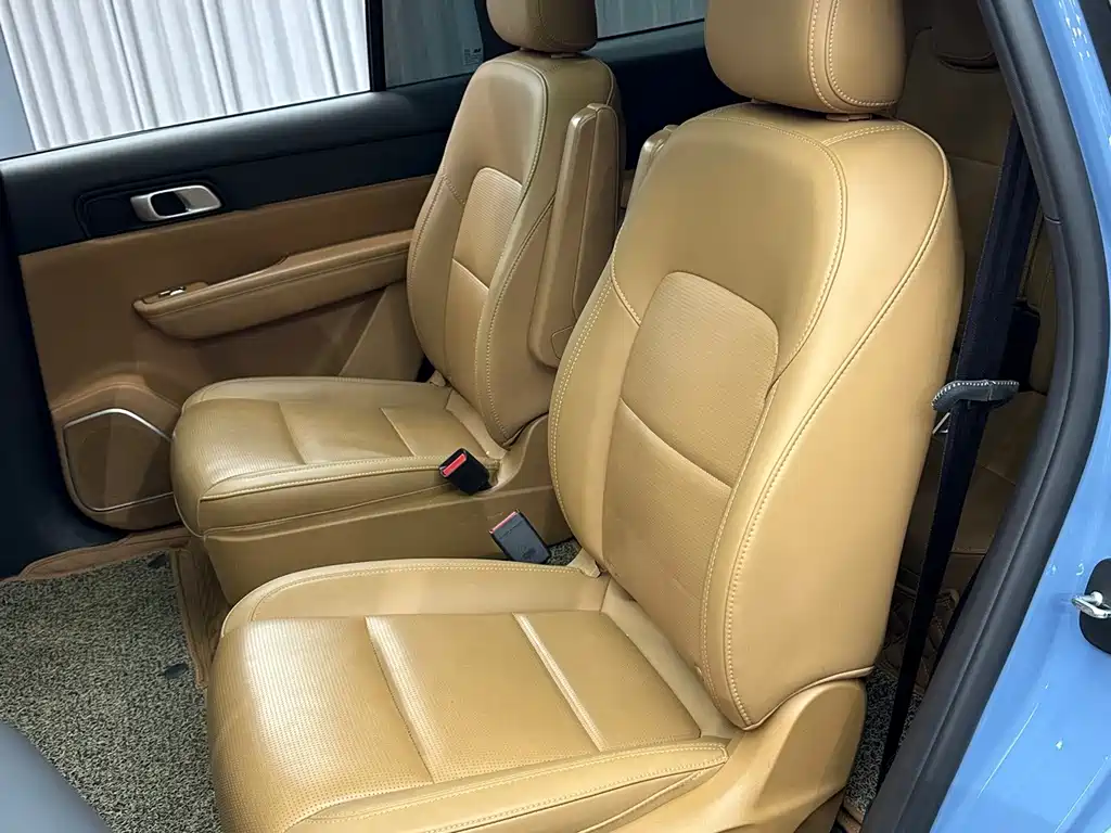 Li Auto Li ONE — миниатюра 17