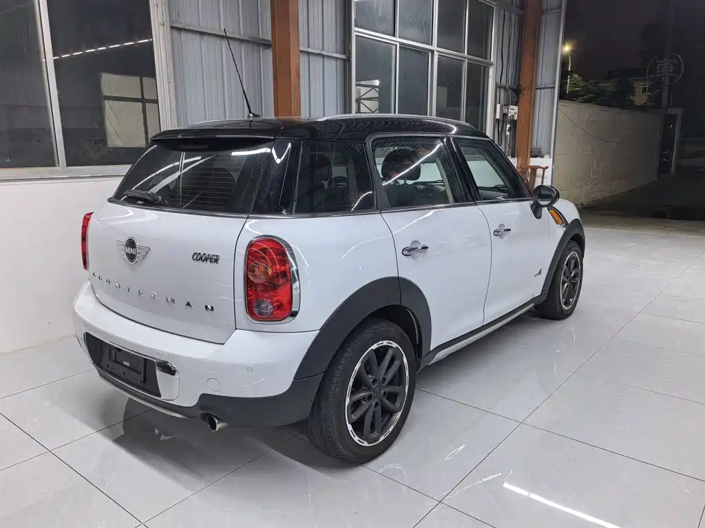 MINI Mini Countryman — миниатюра 7