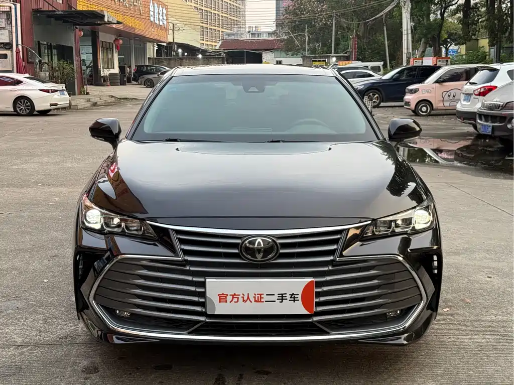Toyota Avalon — миниатюра 2