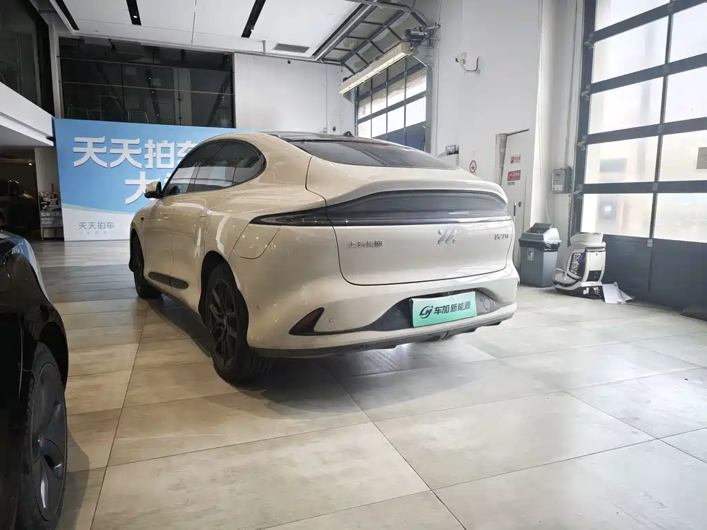 ZHIJI AUTOMOBILE ZHIJI LS6