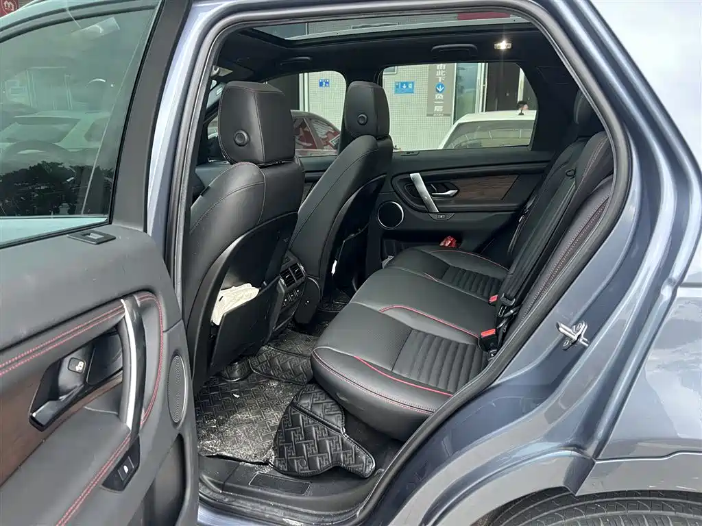 Land Rover Discovery Sport — миниатюра 6