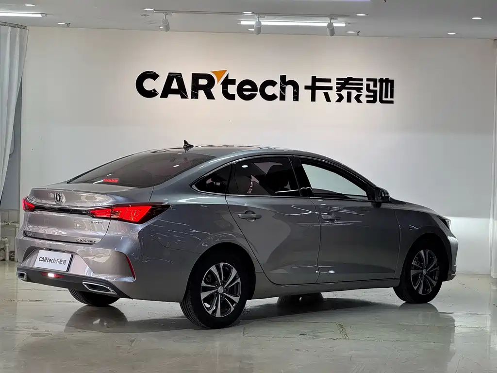 Changan Eado — миниатюра 4