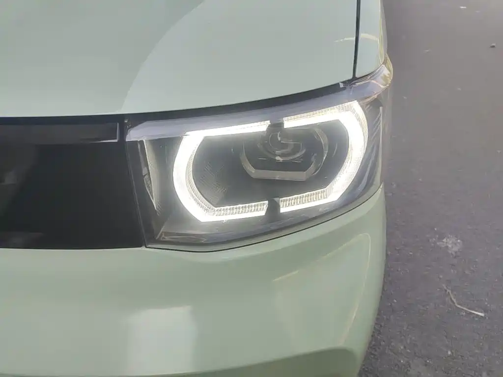 Wuling MINIEV — миниатюра 24