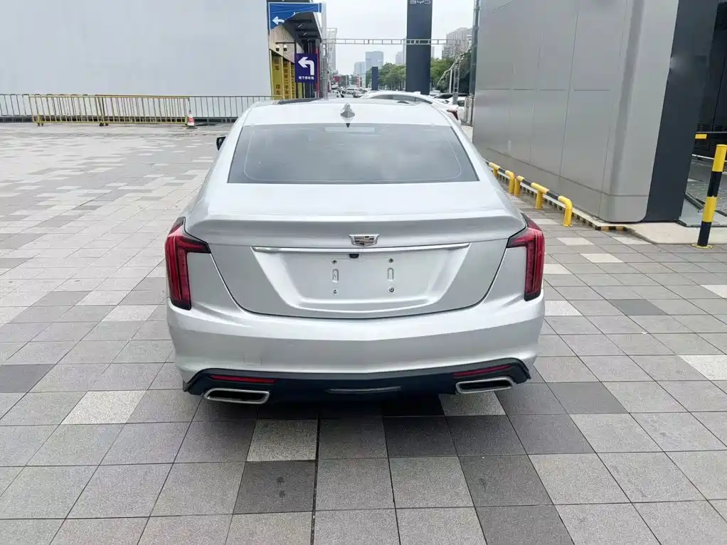 Cadillac CT5 — миниатюра 8